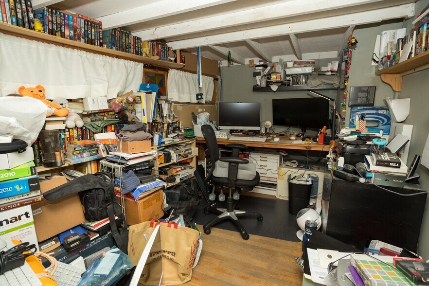 More Photos Of 500 Bloomfield St, Hoboken Storefront Retail Residential For Sale