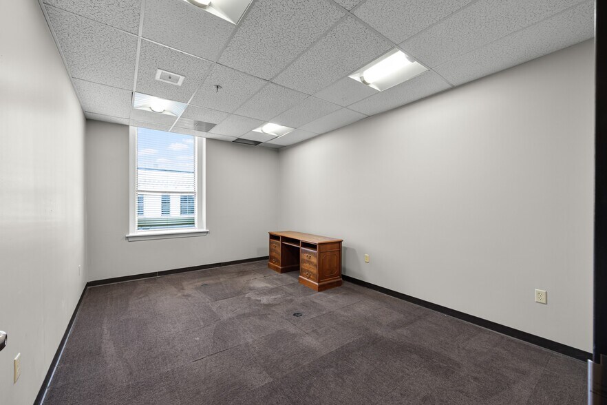 More Photos Of 116 N Church St, Jackson Office For Lease
