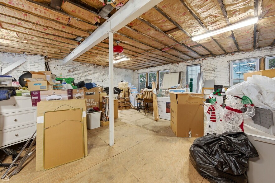 More Photos Of 6200 S Oakley Ave, Chicago Warehouse For Sale