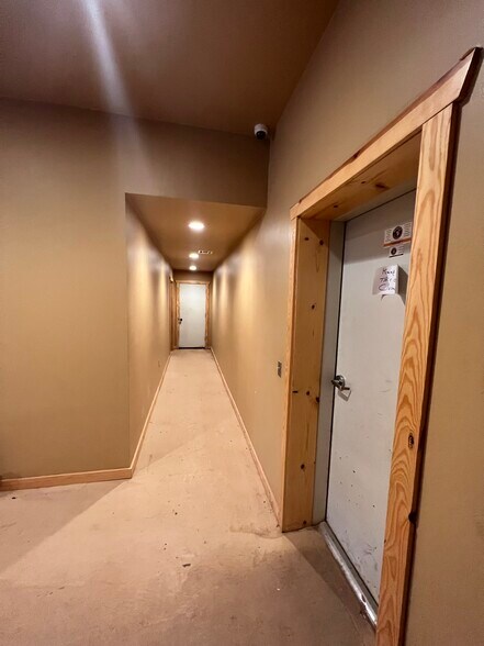 More Photos Of 13616 N 2920 Rd, Dover Warehouse For Sale