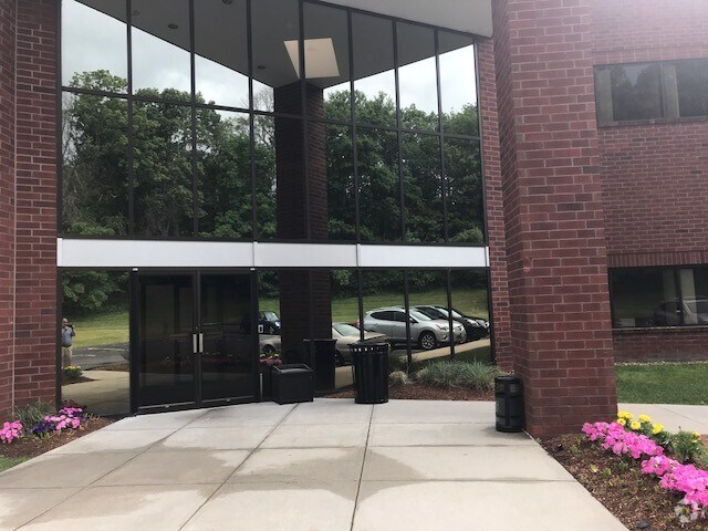 More Photos Of 115 Flanders Rd, Westborough Flex For Lease