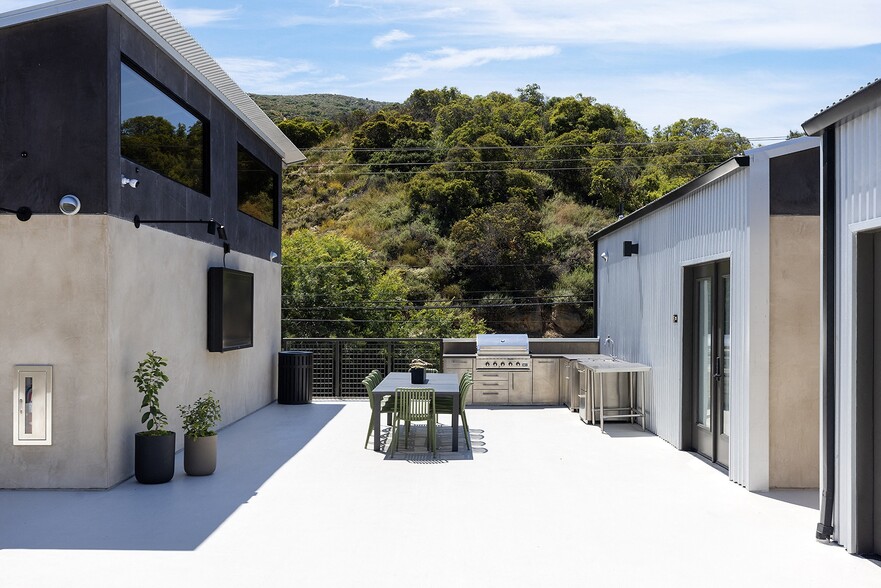 More Photos Of 20412 Laguna Canyon Rd, Laguna Beach Apartments For Sale