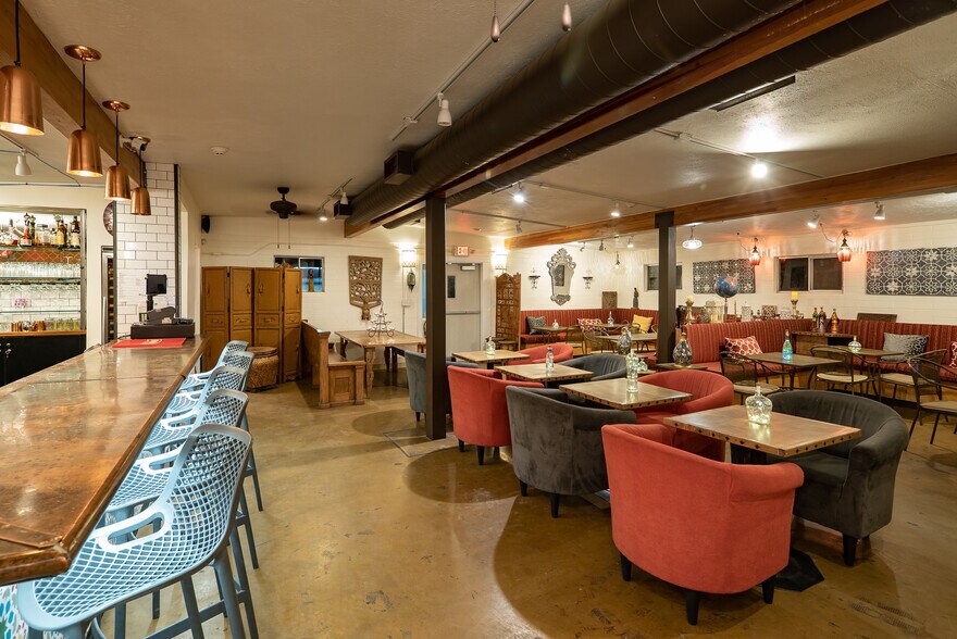 More Photos Of 102 E Pima St, Cottonwood Restaurant For Sale