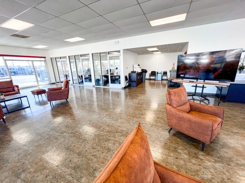 More Photos Of 3205 W Wall St, Midland Auto Dealership For Sale