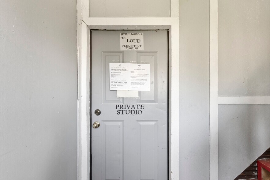 More Photos Of 541 Aylmer St N, Peterborough Apartments For Sale