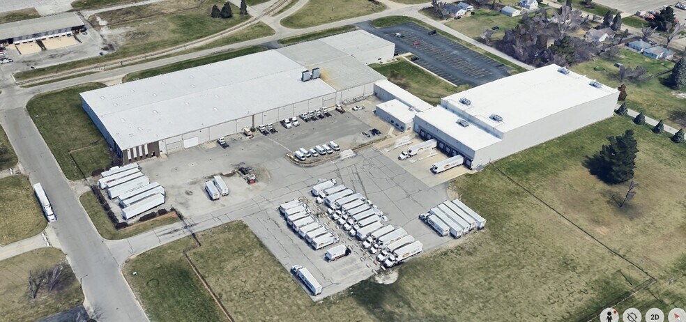 Primary Photo Of 1840 Commerce Dr, South Bend Warehouse For Lease