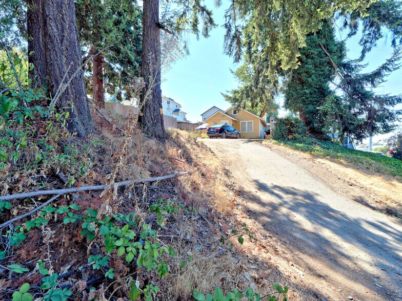 More Photos Of 1409 Monroe Ave NE, Renton Land For Sale