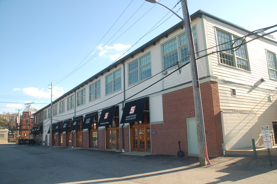 Primary Photo Of 1 Bridge St, Irvington Office For Lease