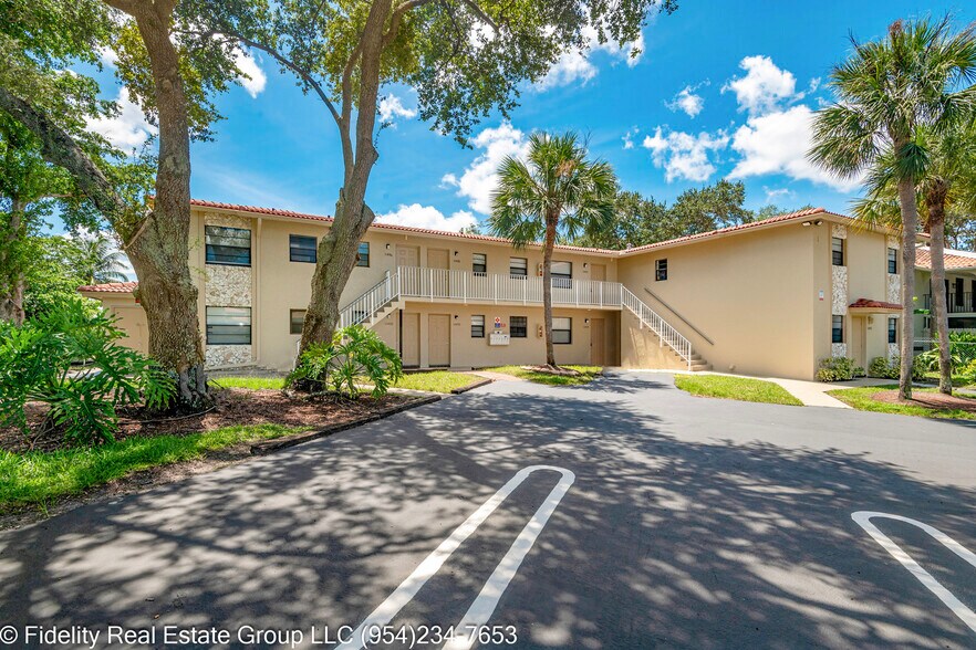 More Photos Of 11430-11442 NW 45th St, Coral Springs Apartments For Sale