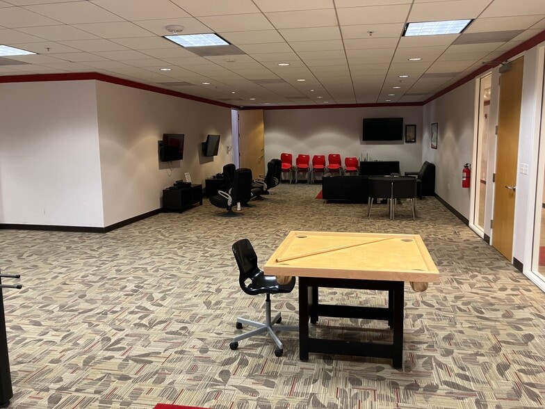More Photos Of 115 N 1st St, Burbank Medical For Lease