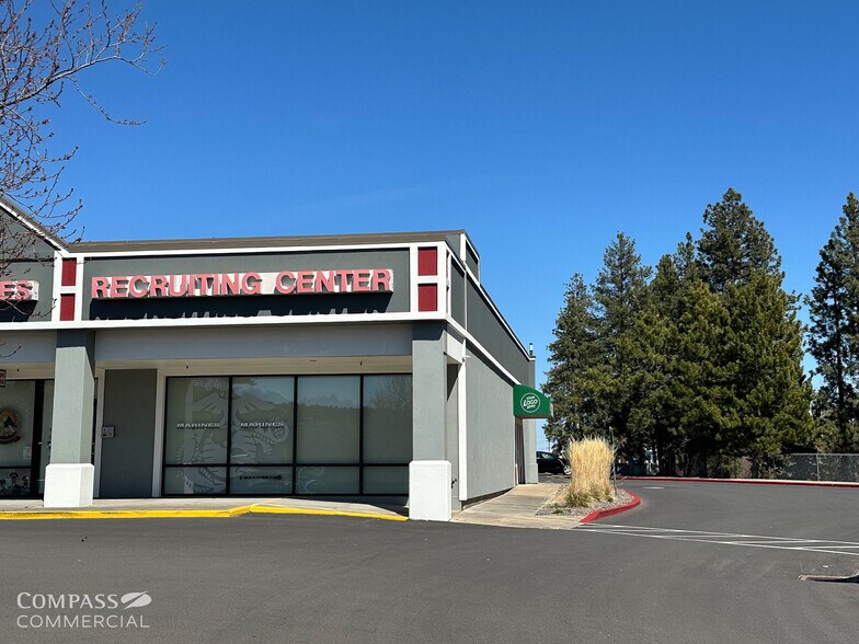 More Photos Of 150 NE Bend River Mall Dr, Bend Unknown For Lease