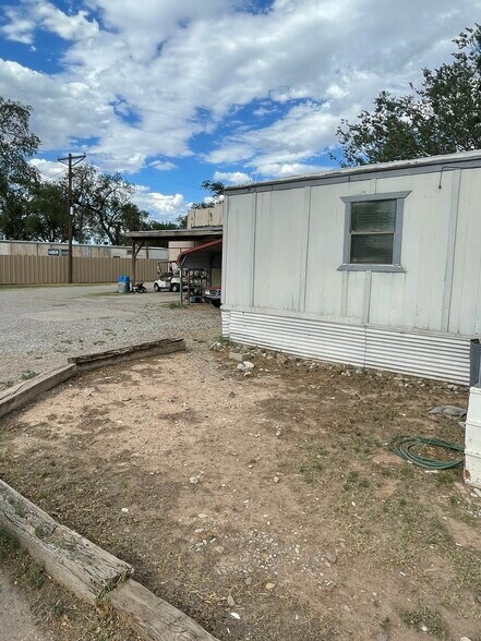 More Photos Of 4907 S Main St, Roswell Auto Dealership For Sale