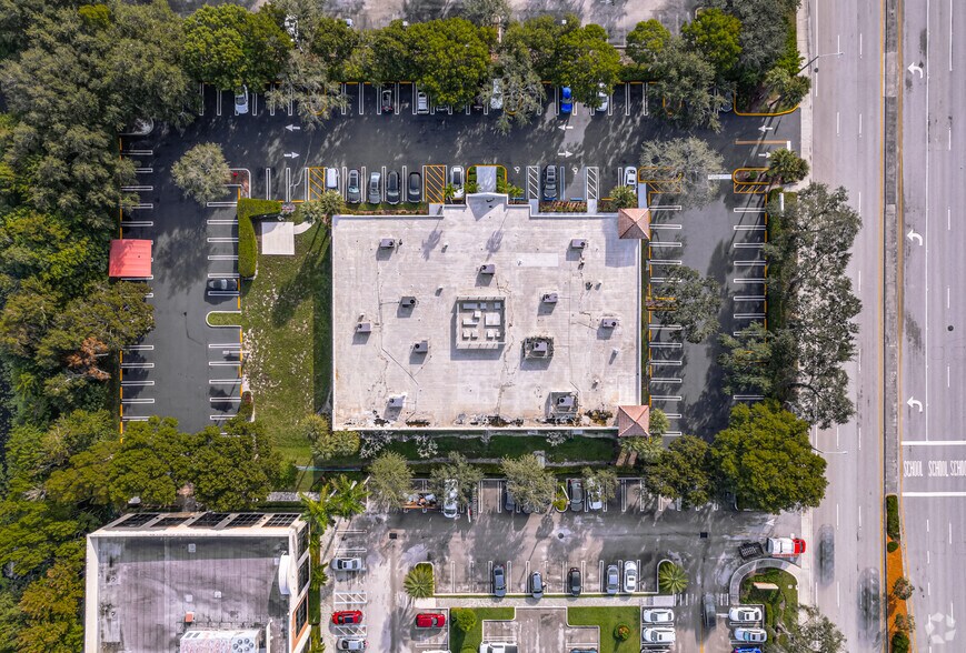 More Photos Of 1375 Gateway Blvd, Boynton Beach Coworking Space
