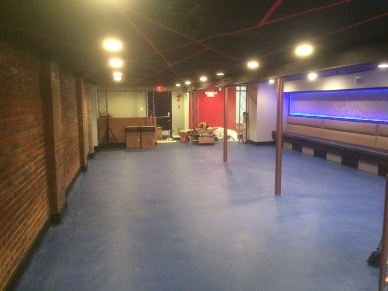 More Photos Of 2434 18th St NW, Washington Restaurant For Lease