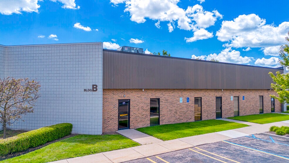 More Photos Of 2275 N Opdyke Rd, Auburn Hills Unknown For Lease