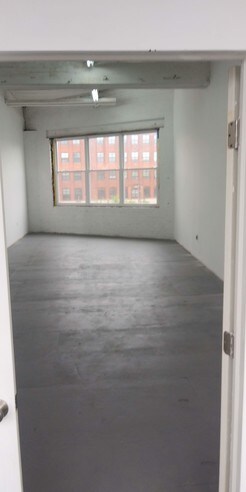 More Photos Of 60 Dickerson St, Newark Light Manufacturing For Lease