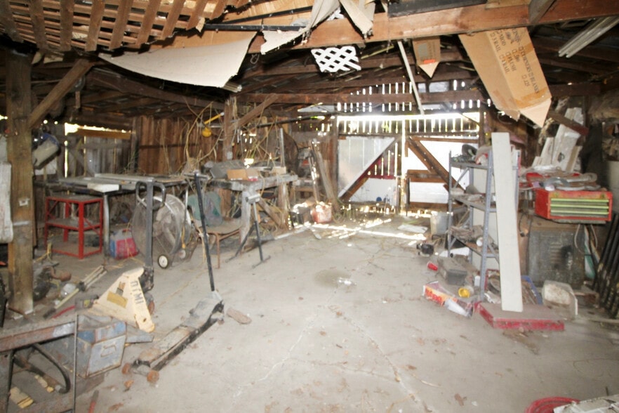 More Photos Of 44955 Michigan Ave, Canton Township Freestanding For Sale