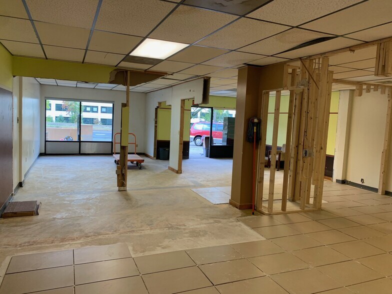 More Photos Of 60 Main St, Windsor Locks Apartments For Lease