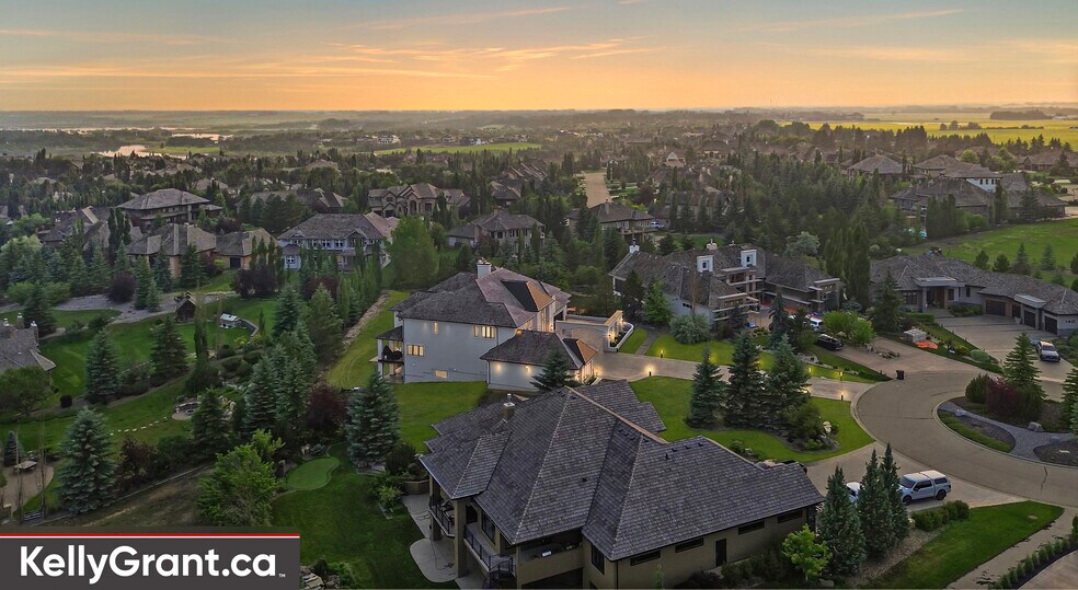 More Photos Of 136 River Heights Ln, Sturgeon County Multifamily For Sale