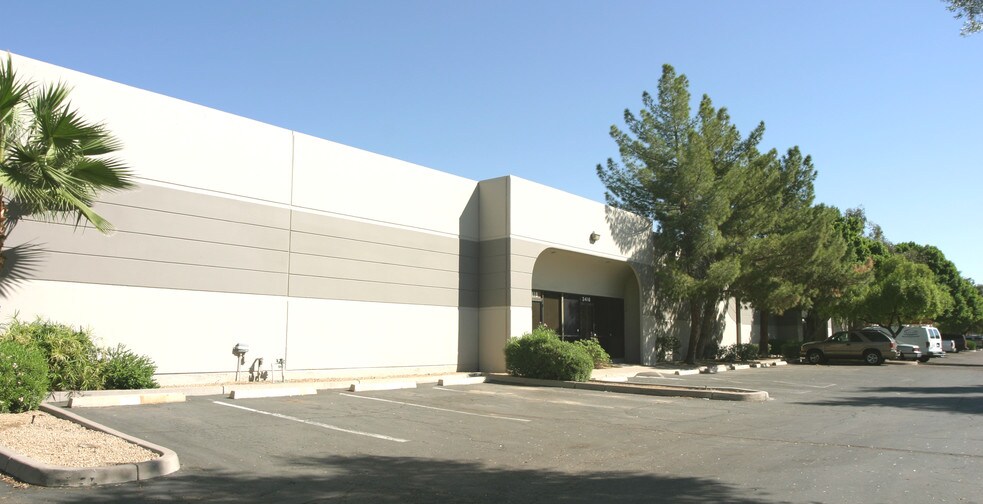 More Photos Of 3402-3418 W Flower St, Phoenix Service For Lease