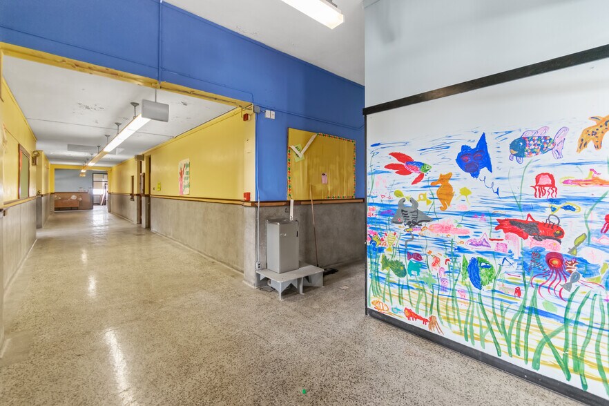 More Photos Of 100 McDonough St, Joliet Schools For Sale