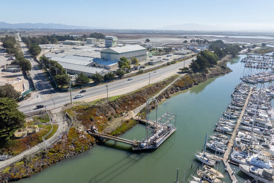 More Photos Of 11500 Dolan Rd, Moss Landing Industrial For Sale