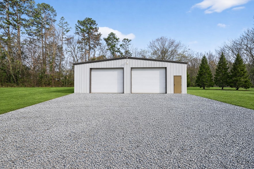 More Photos Of 420 Shoffner St, Graham Industrial For Sale