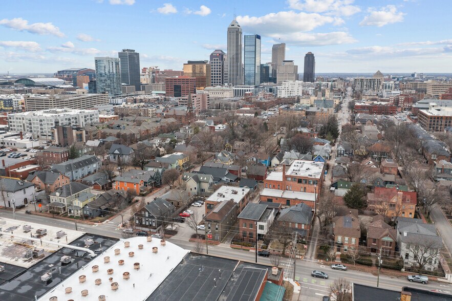 More Photos Of 330 N College Ave, Indianapolis Office For Sale