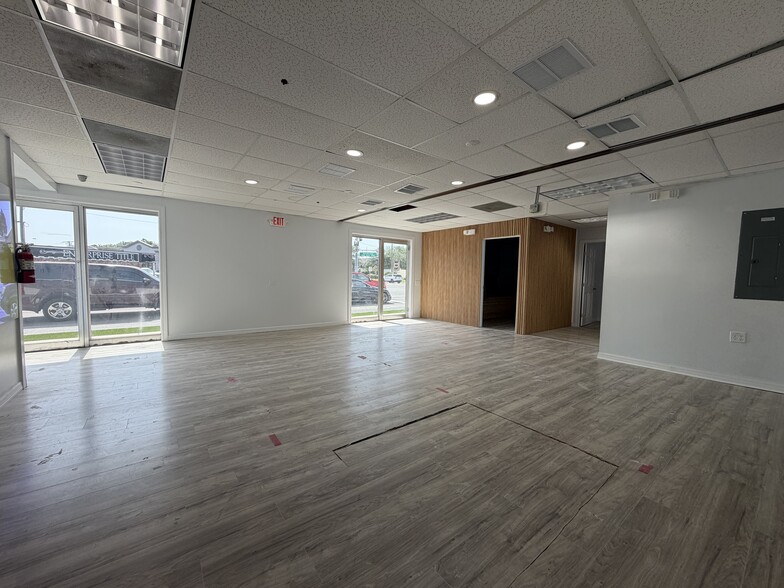 More Photos Of 3418 W Swann Ave, Tampa Office For Lease