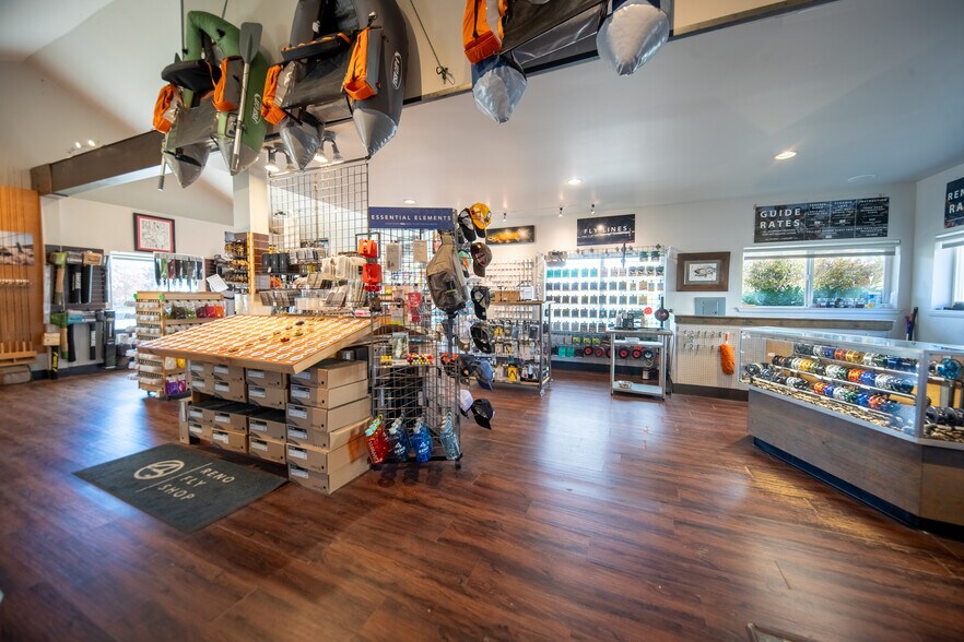 More Photos Of , Reno General Retail For Sale