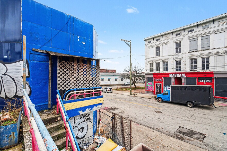 More Photos Of 1778 Central Ave, Cincinnati Auto Repair For Sale