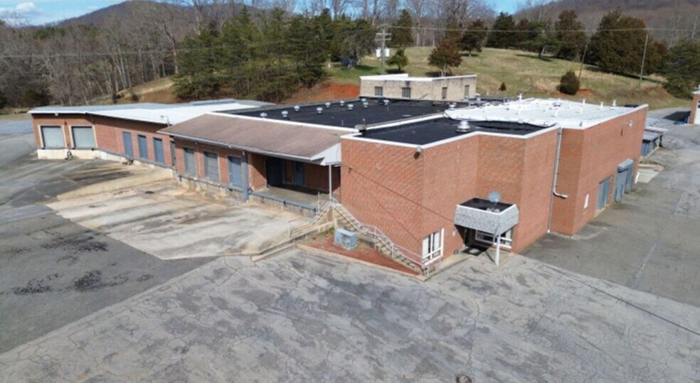 Primary Photo Of 3989 Cifax Rd, Goode Food Processing For Sale