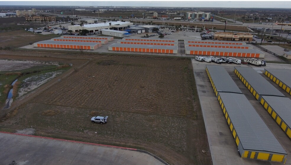 More Photos Of General Cavazos Blvd, Kingsville Land For Sale