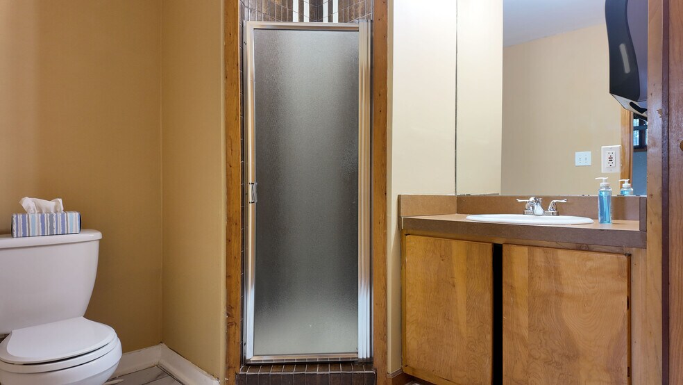 More Photos Of 1977 N Park Pl SE, Atlanta Medical For Lease