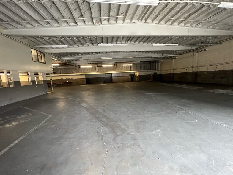 More Photos Of 1190 C St, San Diego General Retail For Lease