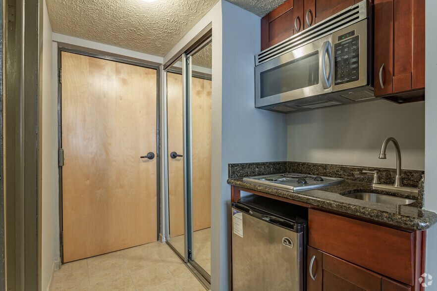 More Photos Of 2901 Euclid Ave, Cleveland Apartments For Sale