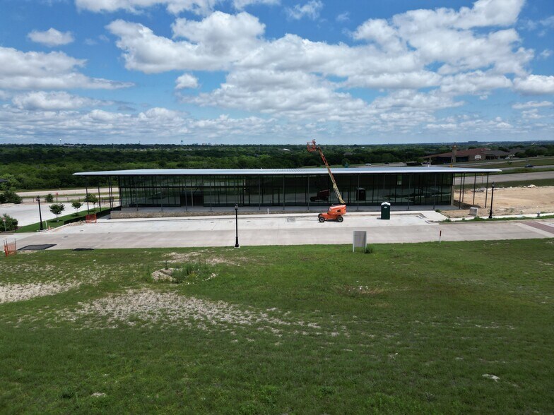 More Photos Of 4729 Saint Amand Cir, Fort Worth Freestanding For Lease
