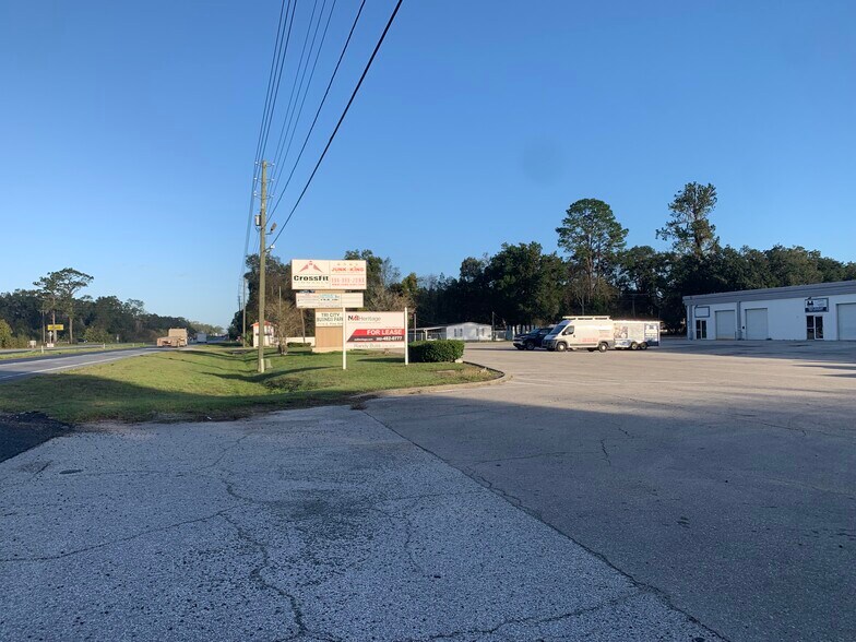 More Photos Of 7175 S Pine Ave, Ocala Flex For Lease