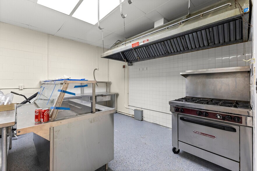 More Photos Of 1217 S Merriman Rd, Westland Lodge Meeting Hall For Sale