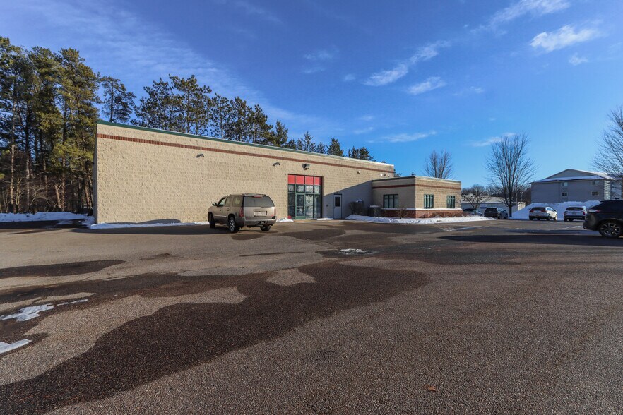 More Photos Of 5705 Memorial Ct, Weston Freestanding For Sale