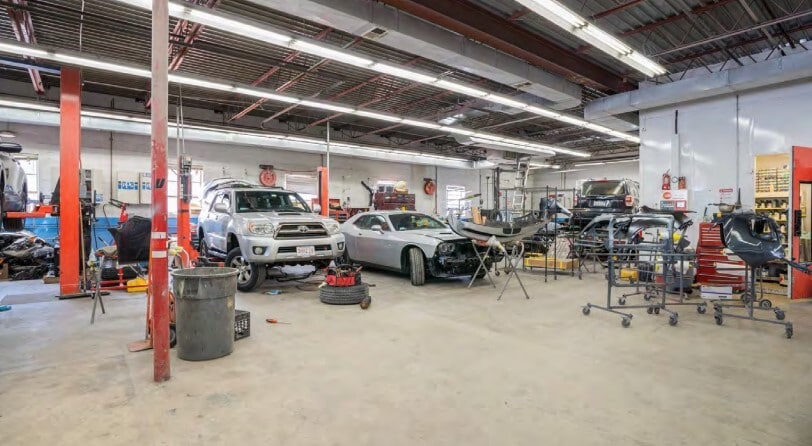 More Photos Of 53 Smith Pl, Cambridge Flex For Sale