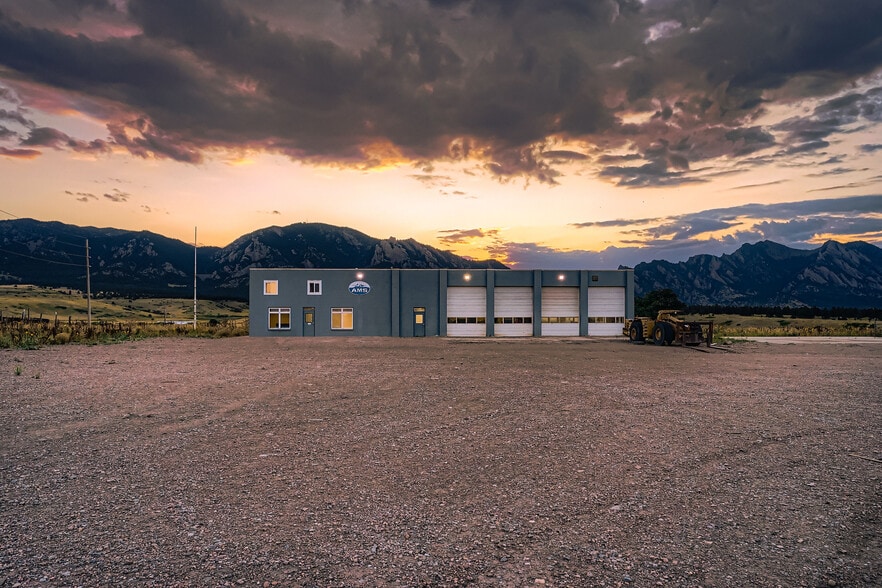 Primary Photo Of 11808 Hwy 93, Golden Service For Sale