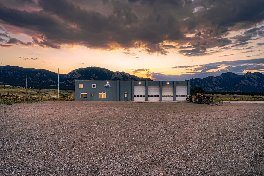 More Photos Of 11808 Hwy 93, Golden Service For Sale
