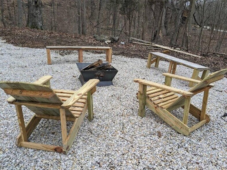 More Photos Of 2140 N Morgan Rd, Taswell Trailer Camper Park For Sale