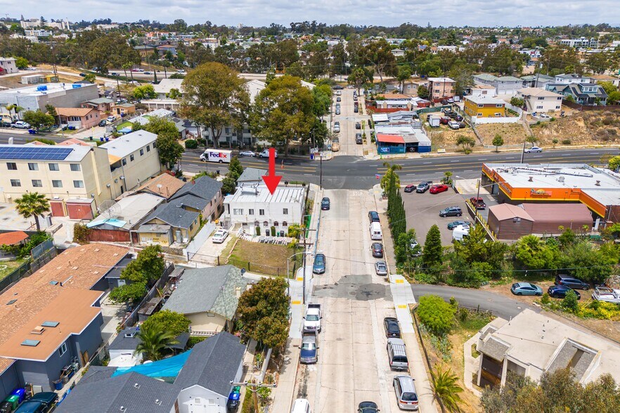 More Photos Of 2693 Market St, San Diego Freestanding For Sale