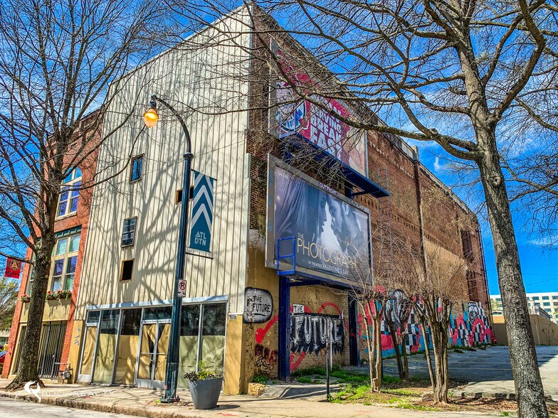 More Photos Of 165 Peachtree St SW, Atlanta Storefront Retail Office For Sale