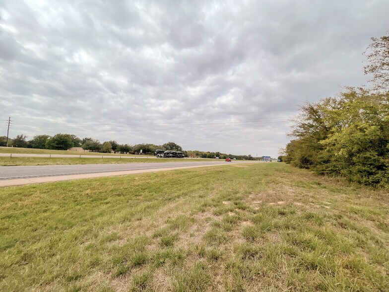 More Photos Of TBD 9.01 Acres IH 45 Feeder Road, Fairfield Land For Sale