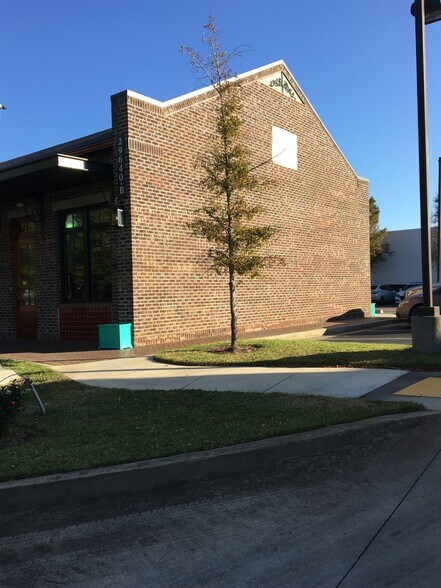 More Photos Of 29640 Al-181, Daphne Medical For Lease