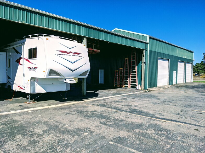 More Photos Of 87574 Oberman Ln, Bandon Warehouse For Sale