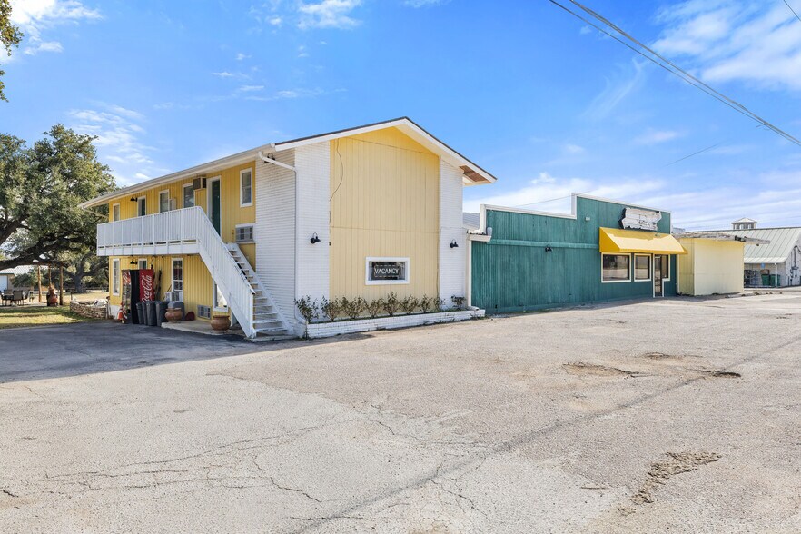 More Photos Of 1206 Main St, Blanco Hotel For Sale